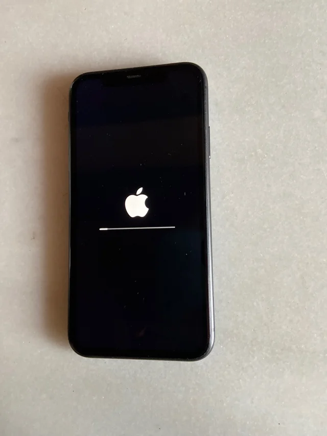How To Fix iPhone 8/8 Plus Stuck On Apple Logo After Force Restart Reddit
